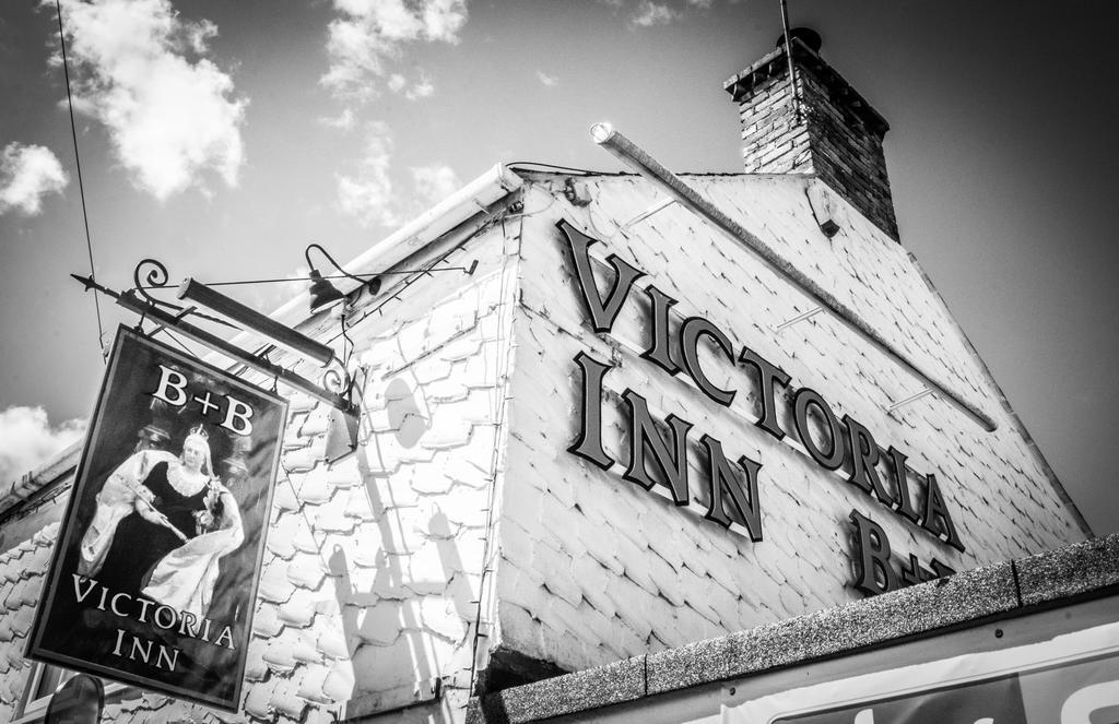 Victoria Inn Cowbridge Eksteriør bilde